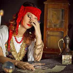 Interactive gypsy tarot